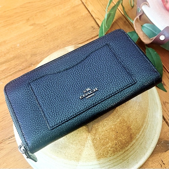 ULTRA RARE UNICORN Coach Hologram Petrol Zip Accordion Oil Slick Wallet Purple - Picture 3 of 16